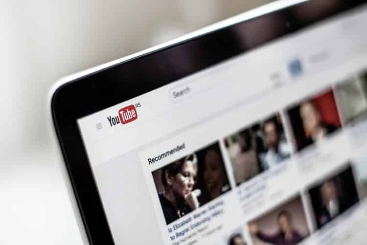 YouTube Algorithm: What it is and How it Works