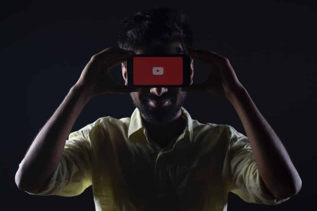 YouTube's New Full-screen Video Player is Coming 